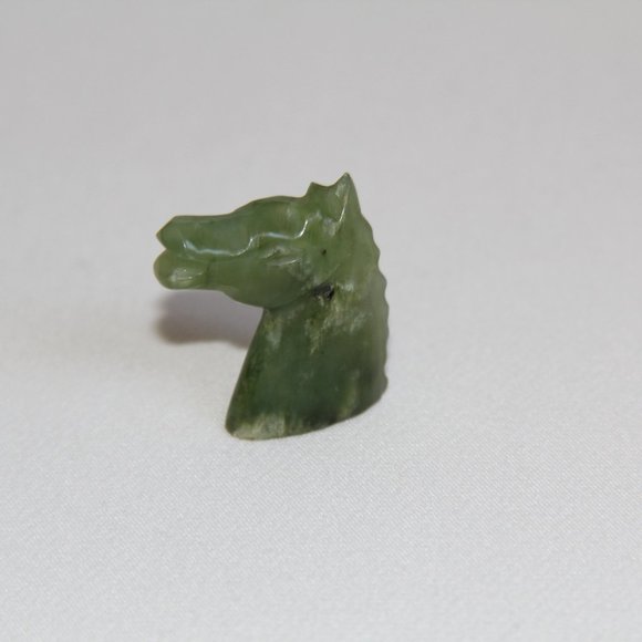 Vintage Miniature Carved Jade Horse Head - Picture 2 of 10